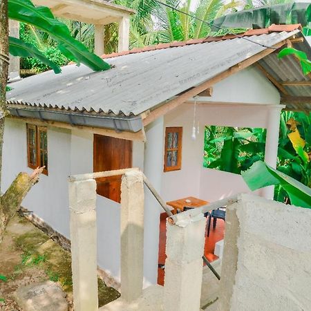 Pradeepa House Apartment อูนาวาตูนา ภายนอก รูปภาพ