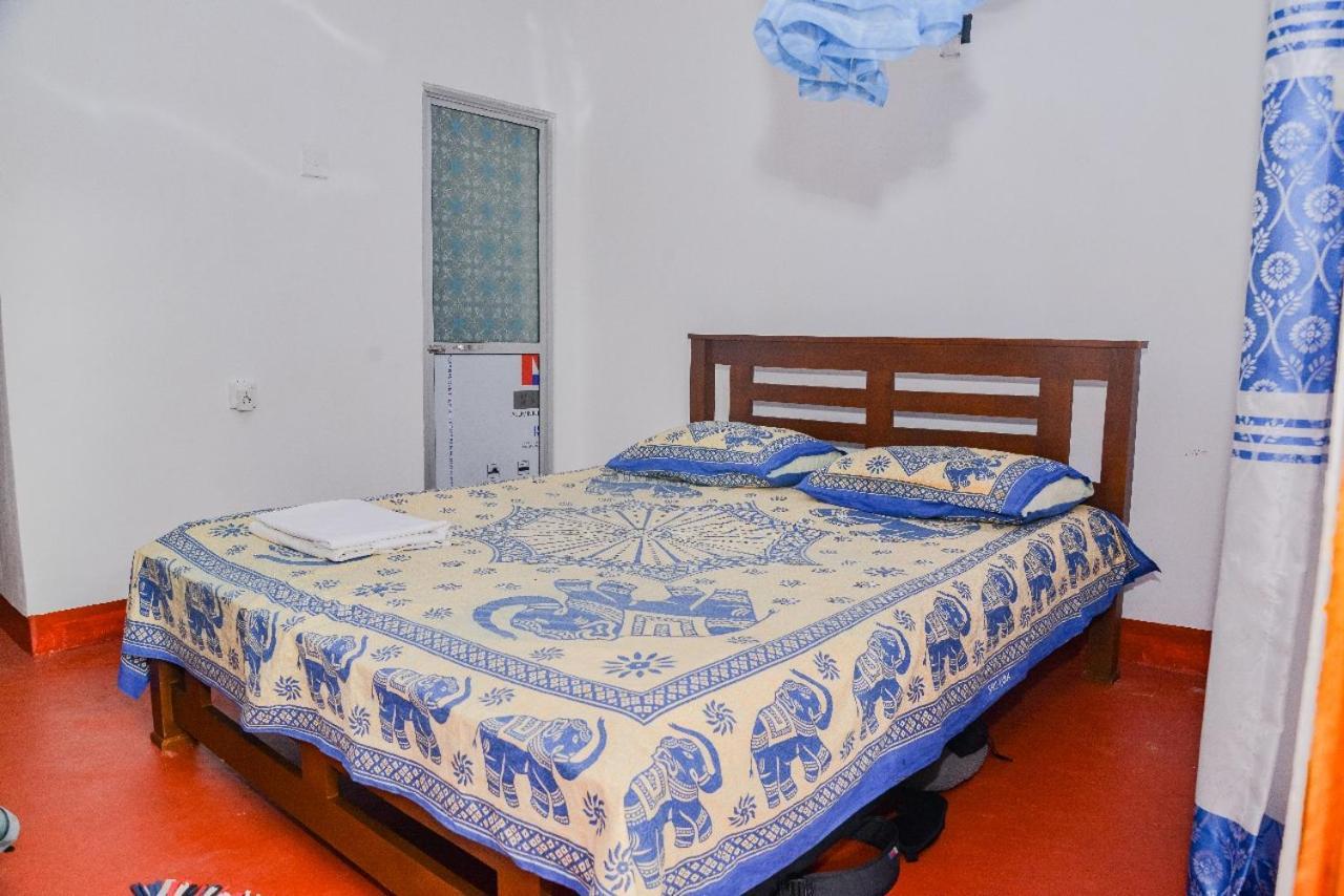 Pradeepa House Apartment อูนาวาตูนา ภายนอก รูปภาพ